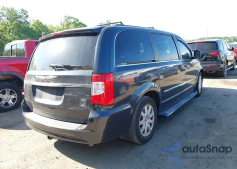 2014 Chrysler Town & Country Touring z USA, uszkodzony, nr VIN 2C4RC1BG2ER124461